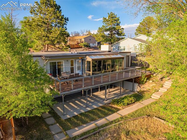 2729 King Street, Colorado Springs, CO 80904