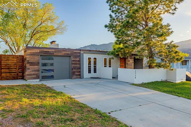 2729 King Street, Colorado Springs, CO 80904