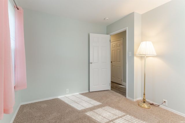 4213 Meadowridge Road, Evansville, IN 47710