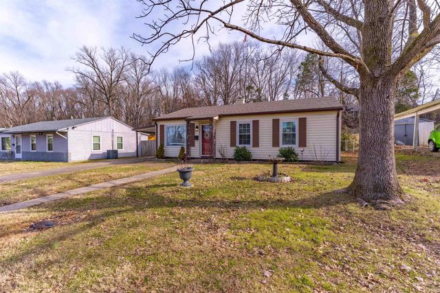 4213 Meadowridge Road, Evansville, IN 47710