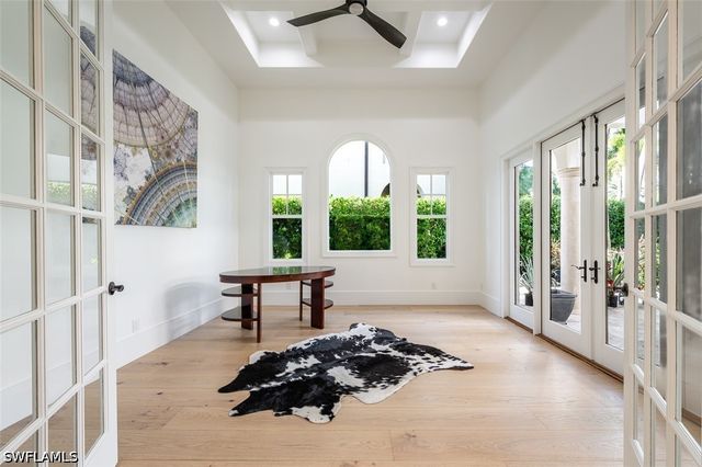 2749 MEDALLIST LN, Naples, FL 34109