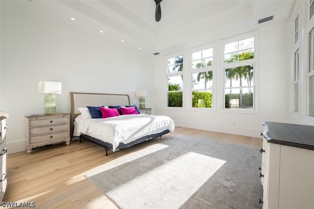 2749 MEDALLIST LN, Naples, FL 34109