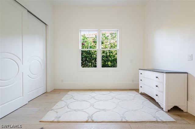 2749 MEDALLIST LN, Naples, FL 34109