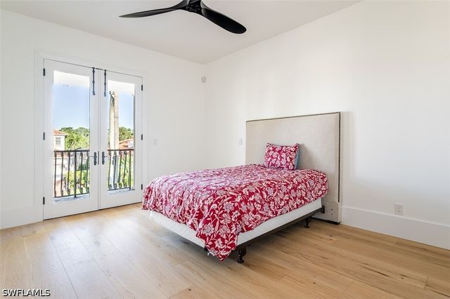 2749 MEDALLIST LN, Naples, FL 34109