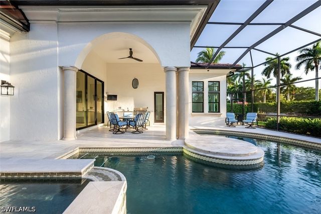 2749 MEDALLIST LN, Naples, FL 34109
