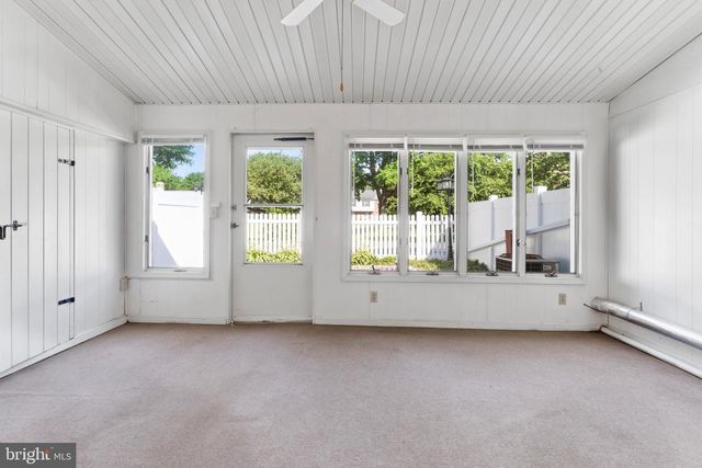 1015 BYERS AVENUE, Chambersburg, PA 17201