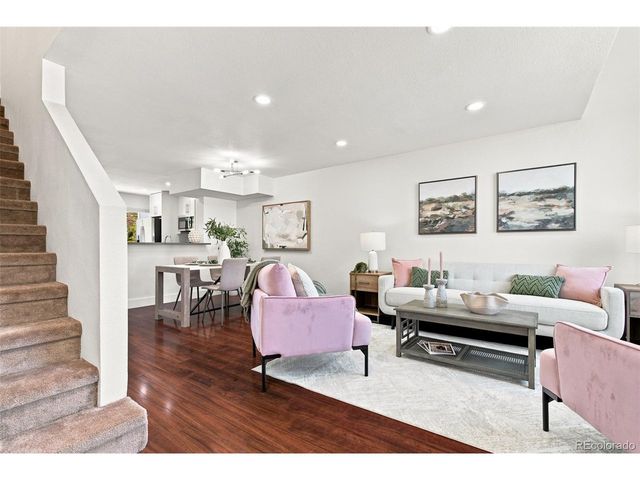 1422 Valentia St, Denver, CO 80220