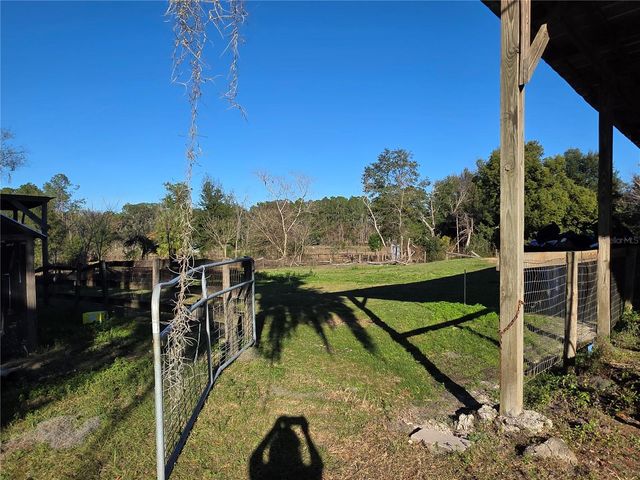 8955 W HIGHWAY 316, Reddick, FL 32686