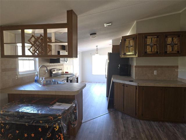 8955 W HIGHWAY 316, Reddick, FL 32686