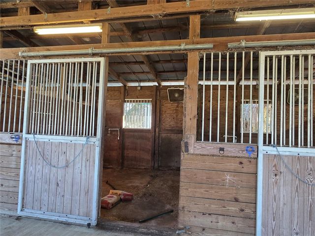 8955 W HIGHWAY 316, Reddick, FL 32686