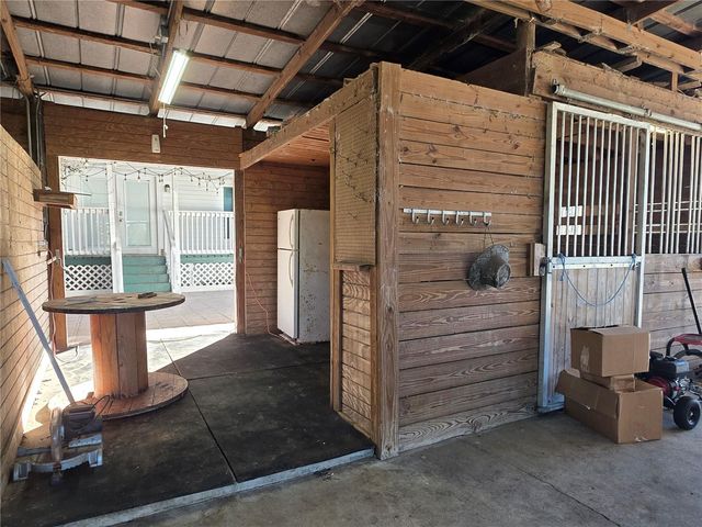 8955 W HIGHWAY 316, Reddick, FL 32686