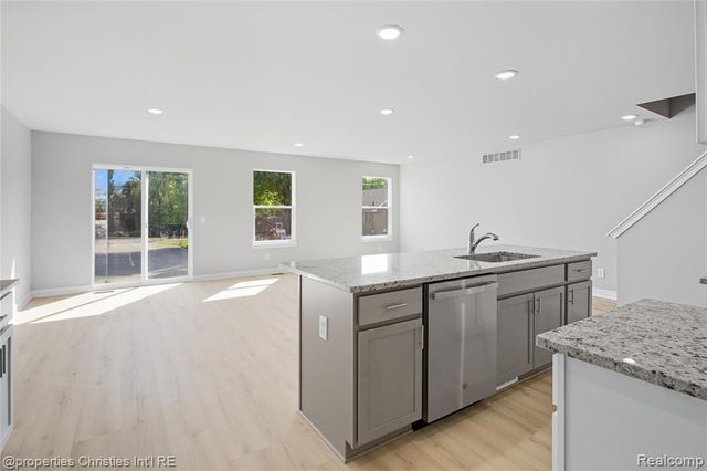 124 Parsons Lane, Saline, MI 48176