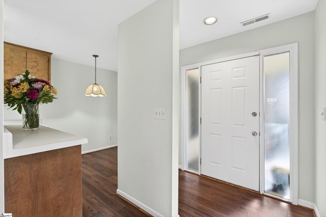 601 Dove Terrace, Greenville, SC 29605