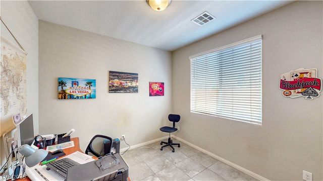 7728 Bandon Cliffs Street, North Las Vegas, NV 89084