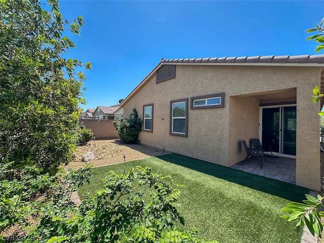 7728 Bandon Cliffs Street, North Las Vegas, NV 89084