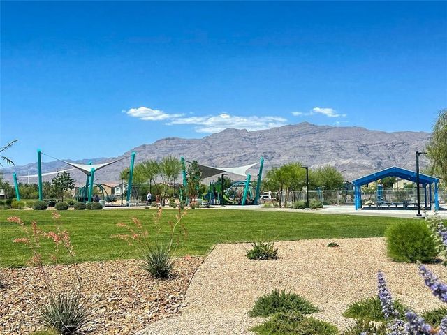 7728 Bandon Cliffs Street, North Las Vegas, NV 89084