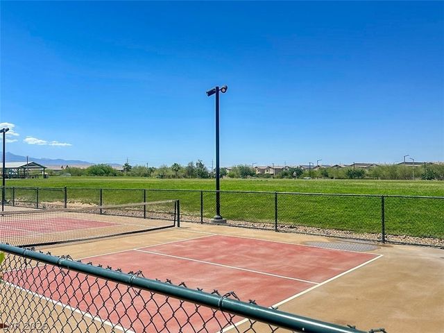 7728 Bandon Cliffs Street, North Las Vegas, NV 89084