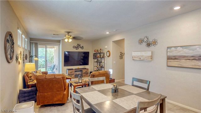 7728 Bandon Cliffs Street, North Las Vegas, NV 89084