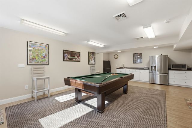 8 Marshalls Way, Hollis, NH 03049