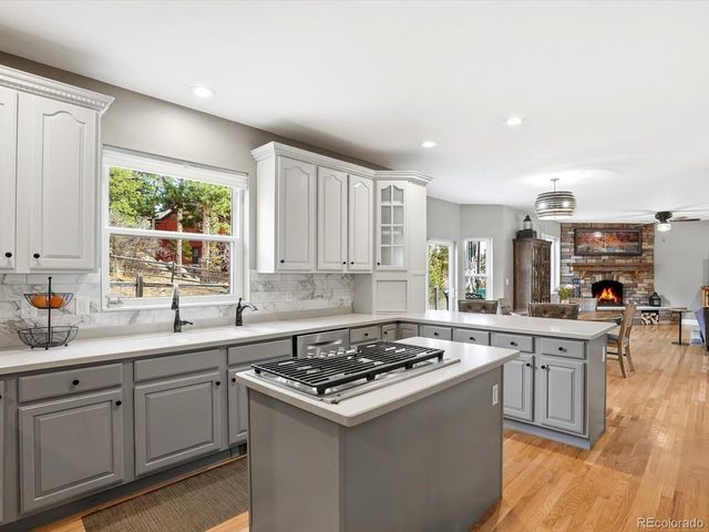 7540 S Homesteader Dr, Morrison, CO 80465