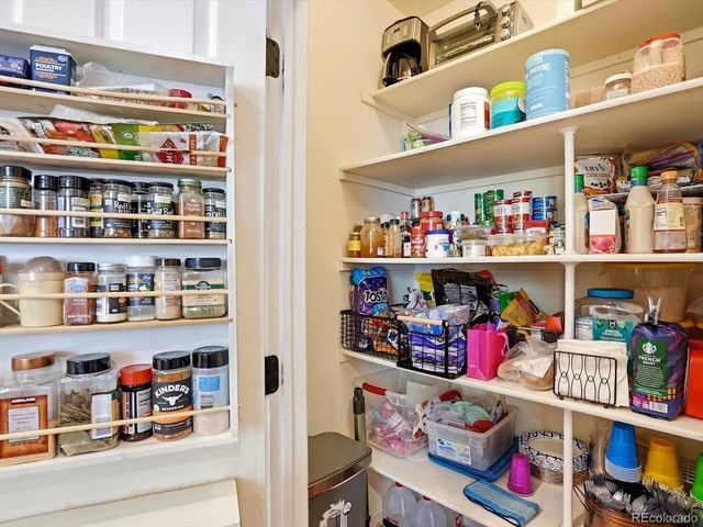 7540 S Homesteader Dr, Morrison, CO 80465