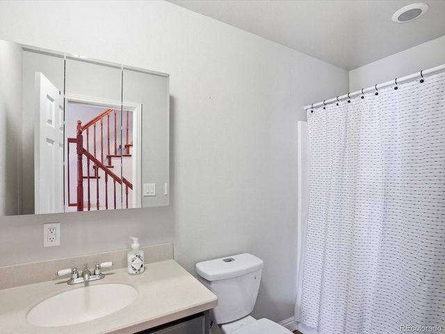 7540 S Homesteader Dr, Morrison, CO 80465