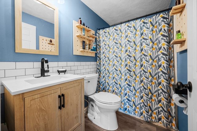 16 W Hill Dr B, Westminster, MA 01473