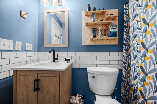16 W Hill Dr B, Westminster, MA 01473