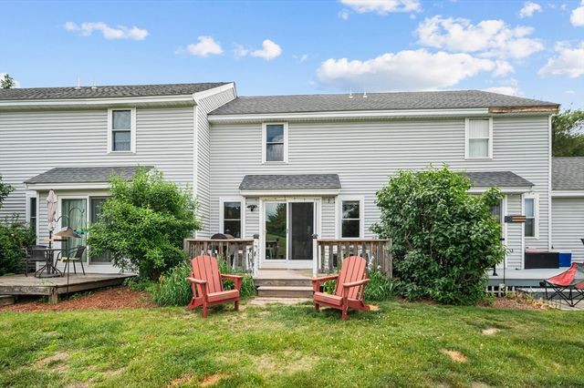 16 W Hill Dr B, Westminster, MA 01473