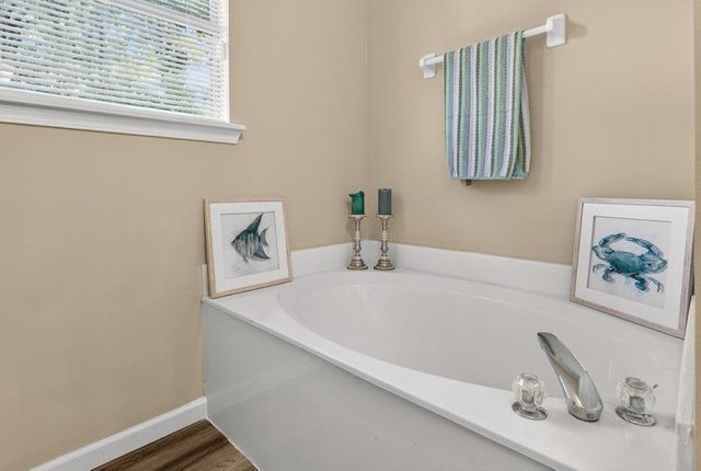 683 W Cathedral Pl, St Augustine, FL 32084