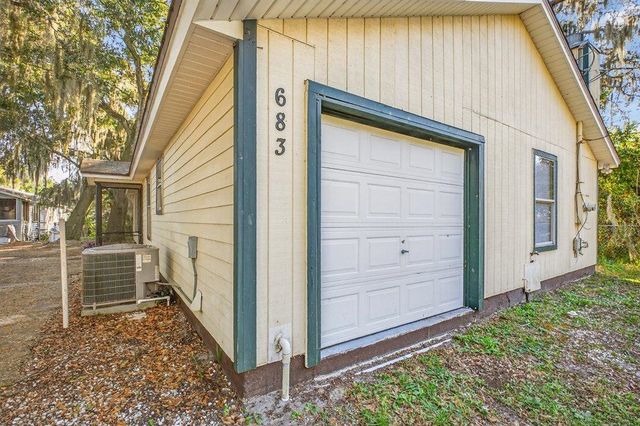 683 W Cathedral Pl, St Augustine, FL 32084