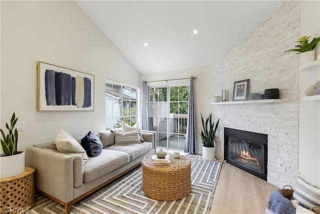 26571 Las Palmas 7, Laguna Hills, CA 92656