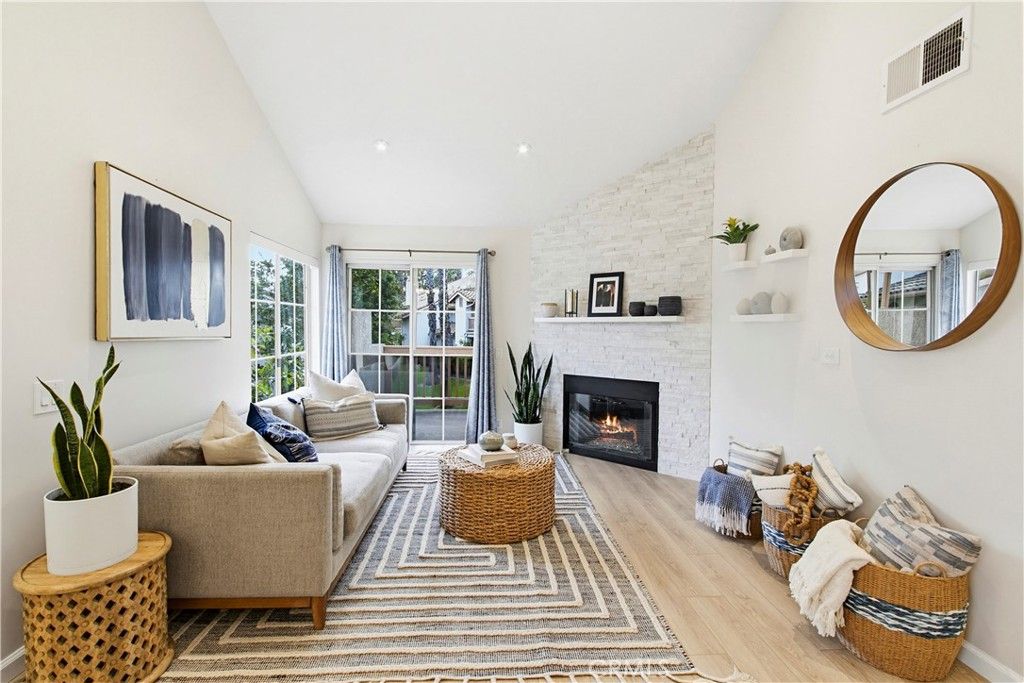 26571 Las Palmas 7, Laguna Hills, CA 92656