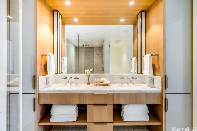 1100 Ala Moana Boulevard 700, Honolulu, HI 96814