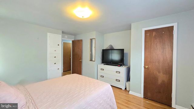 99 SPRINGFIELD RD, Aldan, PA 19018