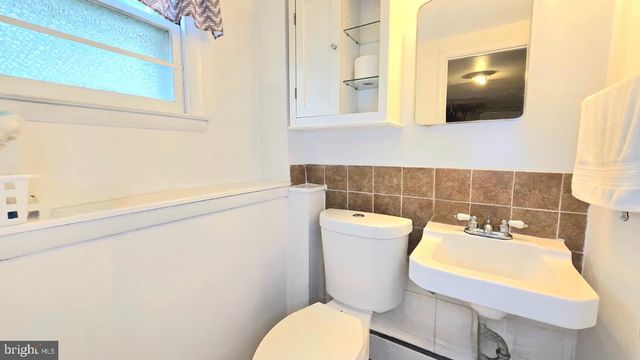99 SPRINGFIELD RD, Aldan, PA 19018