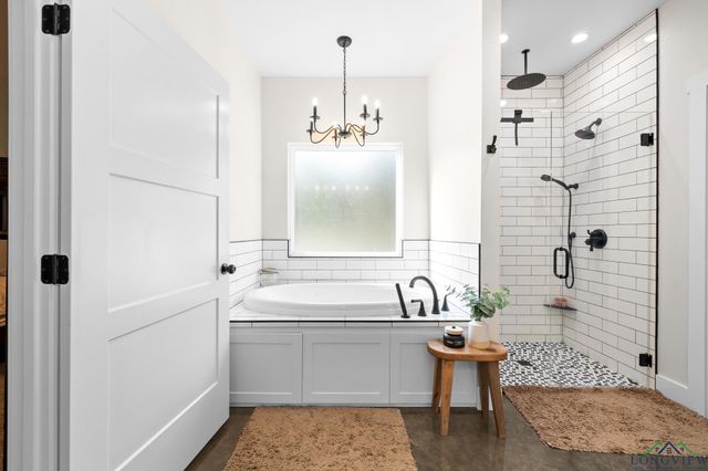 575 Rosie Wady Rd, Gladewater, TX 75647