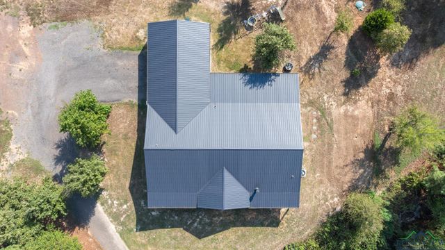 575 Rosie Wady Rd, Gladewater, TX 75647