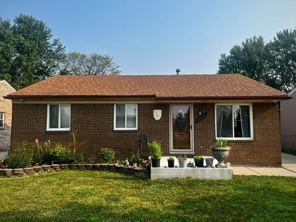 13429 Zagaiski Avenue, Warren, MI 48089