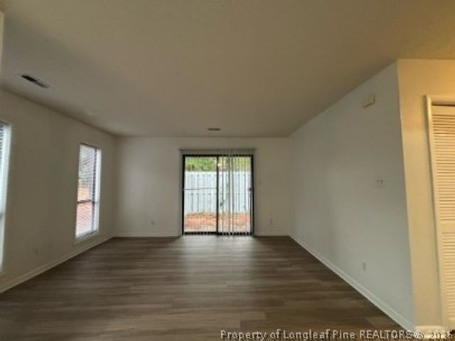 759 Hedgelawn Way, Fayetteville, NC 28311
