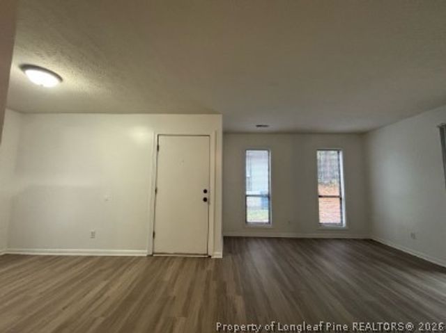 759 Hedgelawn Way, Fayetteville, NC 28311