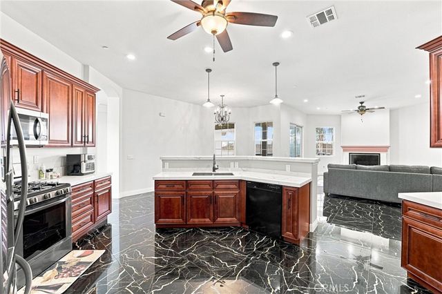 19373 Day St, Perris, CA 92570