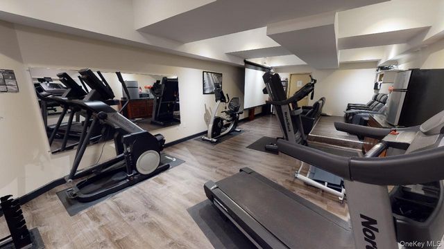 118-17 Union Turnpike 9J, Forest Hills, NY 11375