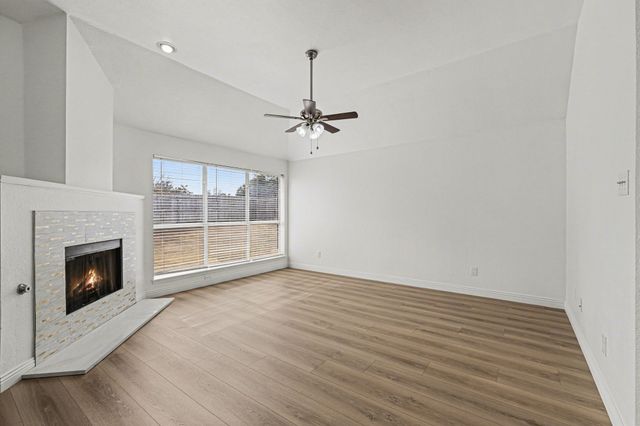 6212 Crestmont Lane, Sachse, TX 75048