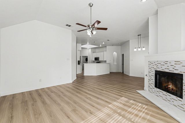 6212 Crestmont Lane, Sachse, TX 75048