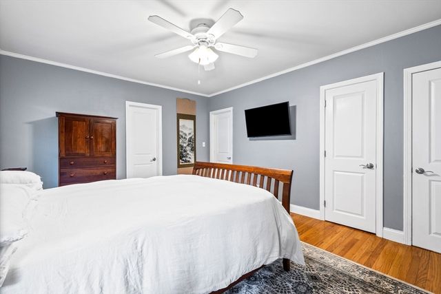 204 Chestnut St, Andover, MA 01810