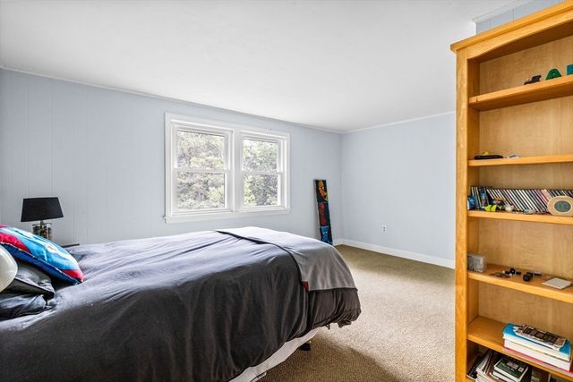 204 Chestnut St, Andover, MA 01810