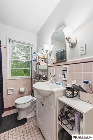 5837-5839 Lafayette Avenue, Omaha, NE 68132