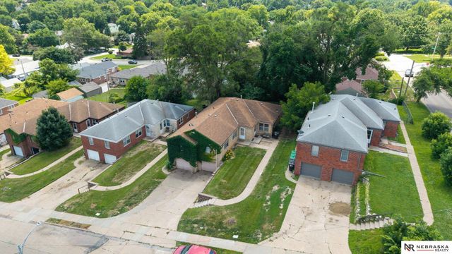 5837-5839 Lafayette Avenue, Omaha, NE 68132