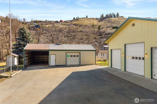 4195 Squilchuck Road, Wenatchee, WA 98801